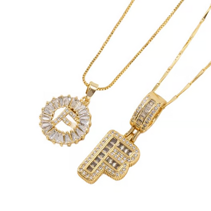 Collier pendentif alphabet doré
