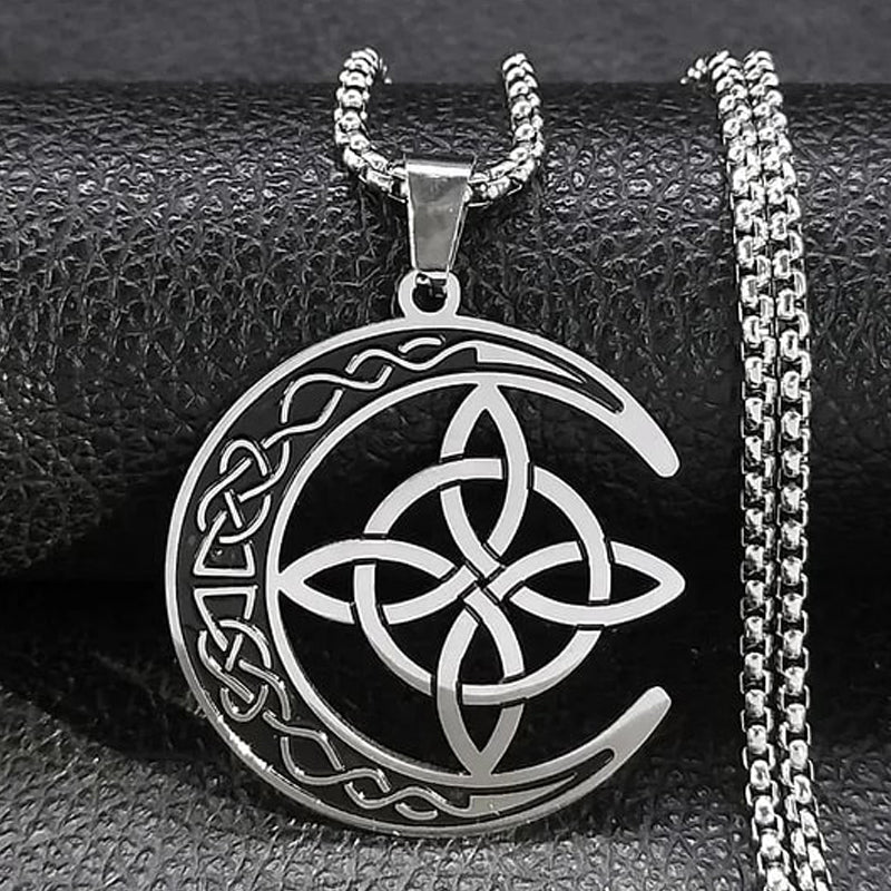 Collier pendentif lune celtique