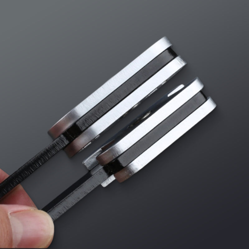 Clé à molette multifonction pour voitures