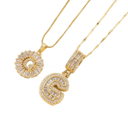 Collier pendentif alphabet doré