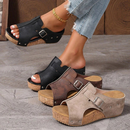 Mode féminine sandales à talons compensés Peep Toe avec plateforme