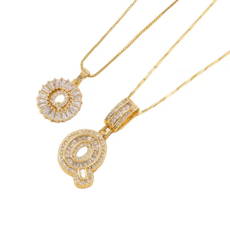 Collier pendentif alphabet doré