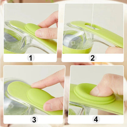 Brosse de bain pour animaux avec long manche et distributeur de shampoing