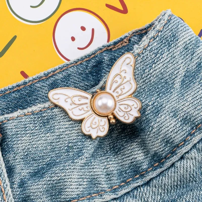 Fini les pantalons qui tombent ! La boucle papillon amovible