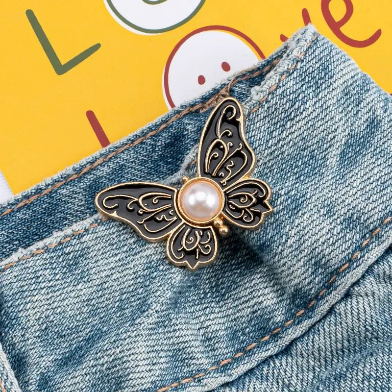 Fini les pantalons qui tombent ! La boucle papillon amovible